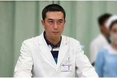 此劇必火：只因張嘉譯做了這件事。。。。。。
